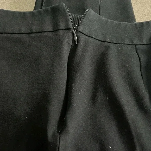 Max Mara Lari Pleated Straight-Leg Trousers - Picture 7 of 8